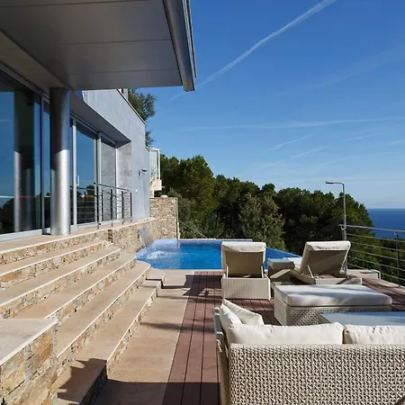 Tatil Evi Tamariu With Swimming Pool And Sea-view